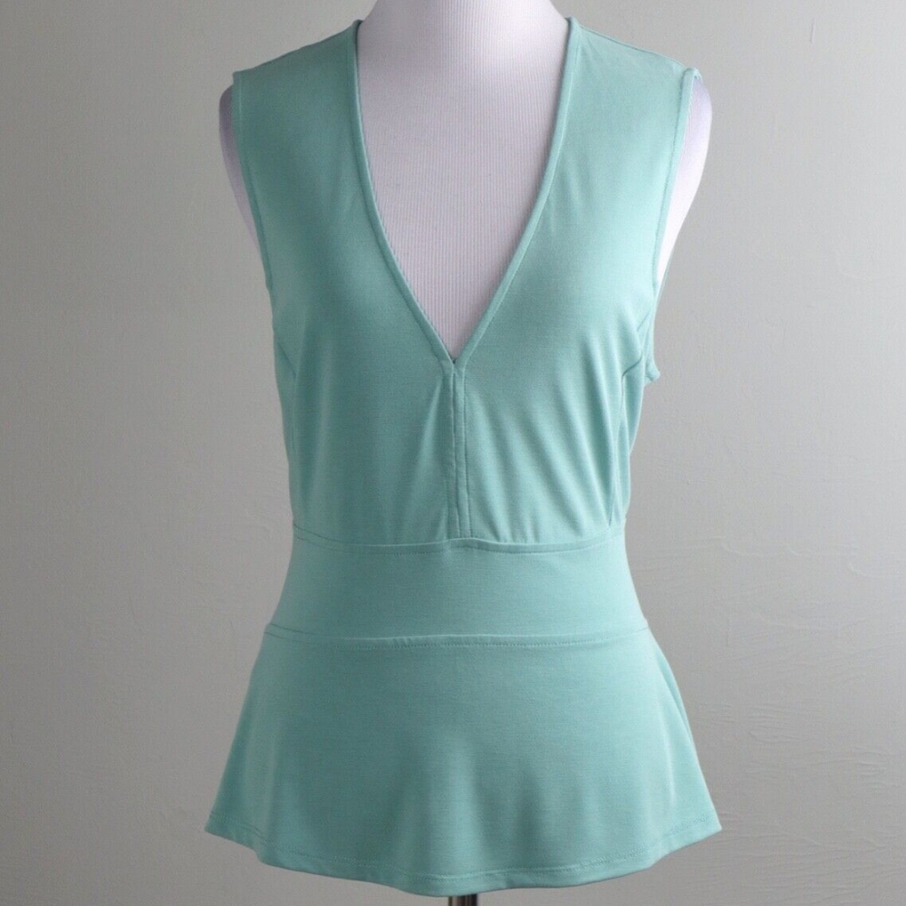 Med BCBG blouse